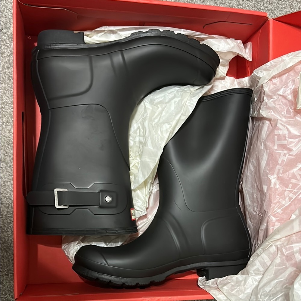 Brand new Black Rubber Hunter Rain Boots